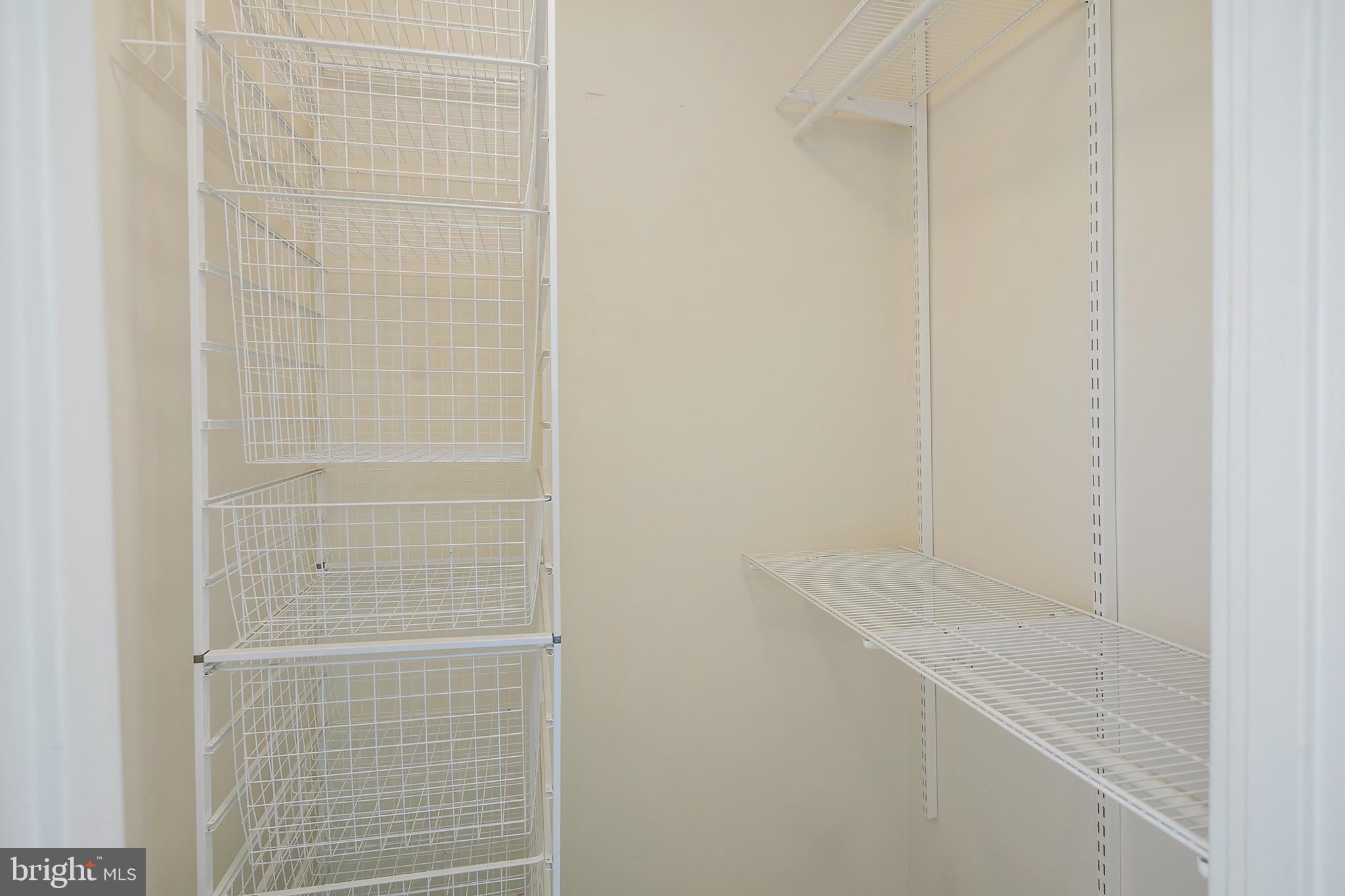 5505 Seminary Road, Unit 2605N Falls Church, VA 22041 - Photo 18 of 53 a bathroom with a shower
