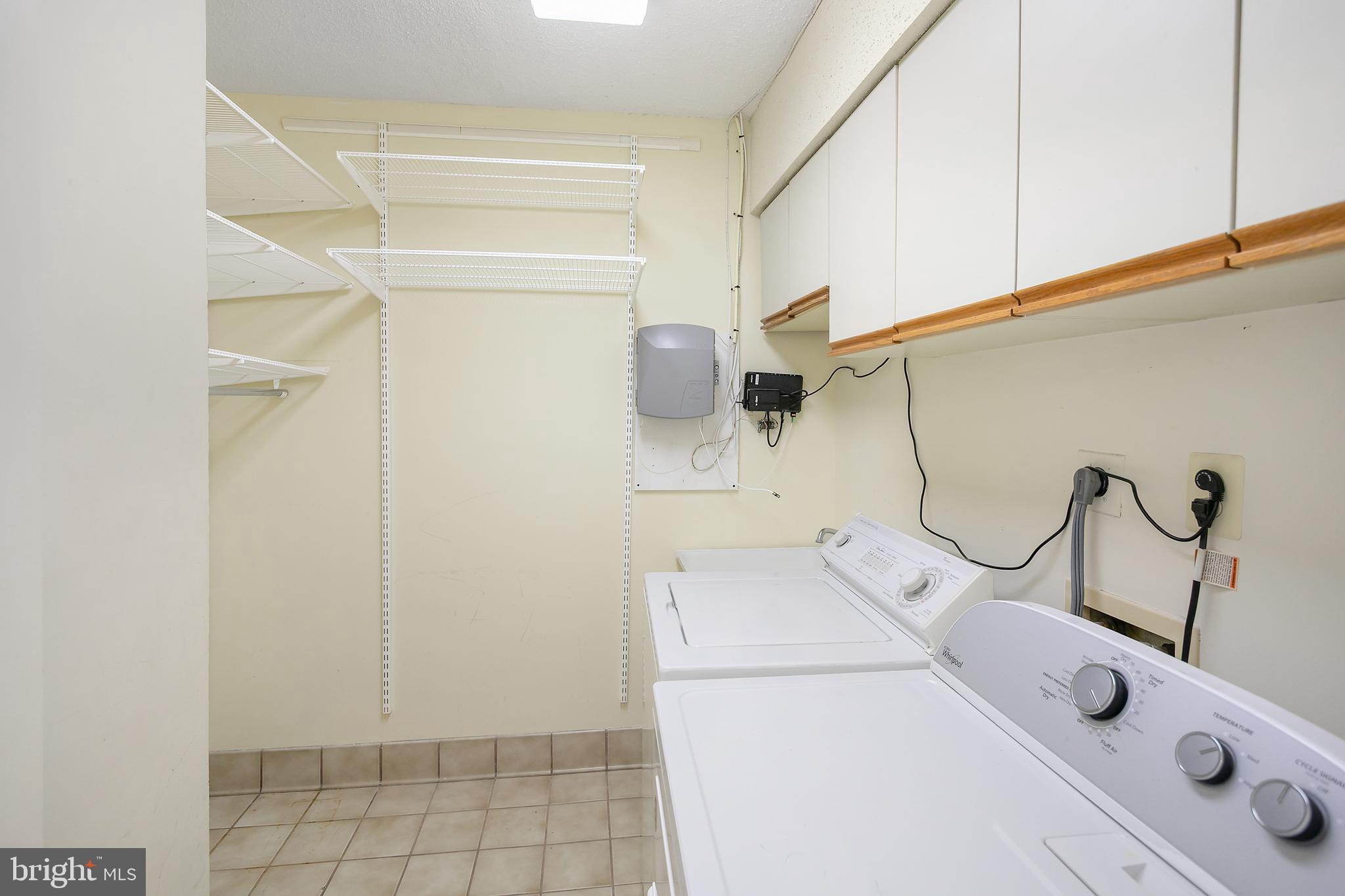 5505 Seminary Road, Unit 2605N Falls Church, VA 22041 - Photo 26 of 53 a bathroom with a sink and a mirror