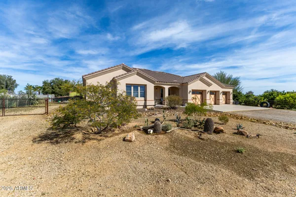 $700,000 | 21404 West Caravaggio Lane, Wittmann, AZ 85361