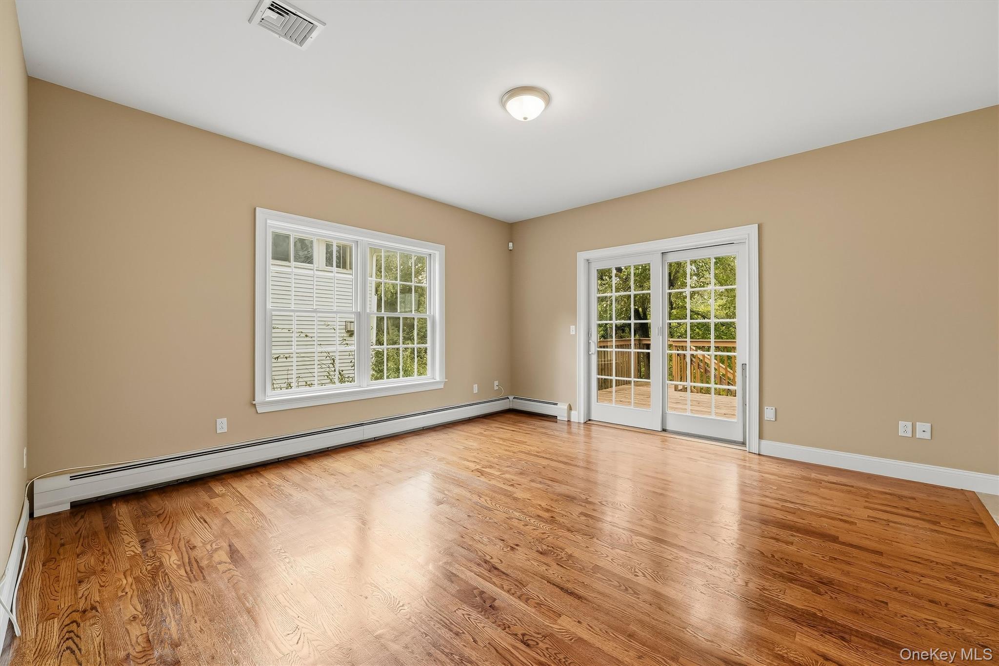 118 Ridge Road Valley Cottage, NY 10989 - Photo 12 of 41 Gallery Image 12
