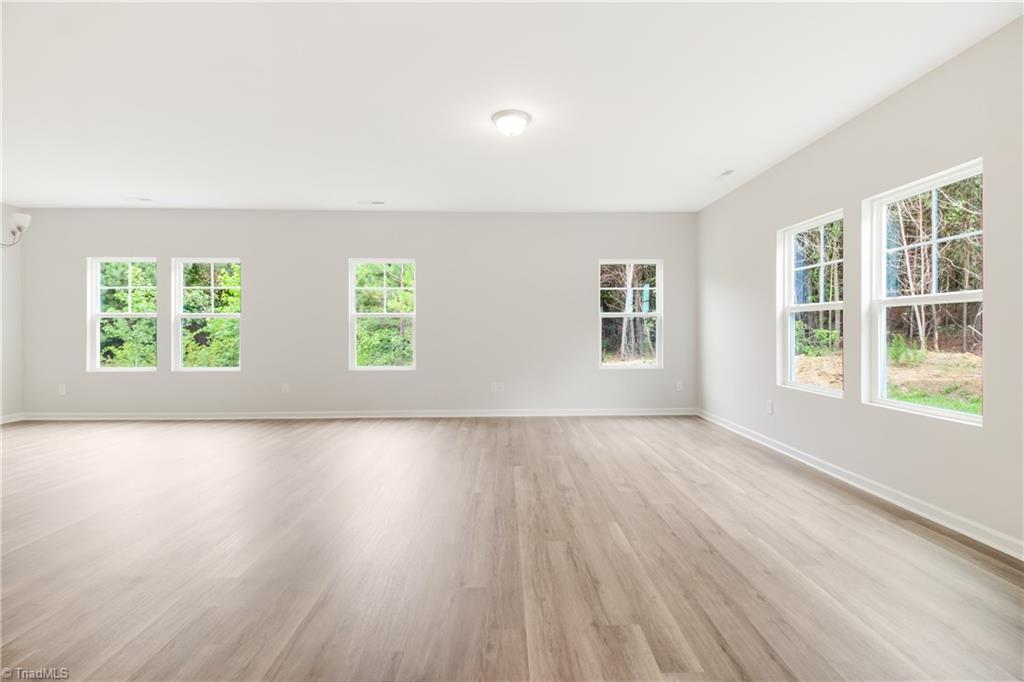 1678 Southwest School Road Clemmons, NC 27012 - Photo 5 of 28 Gallery Image 5