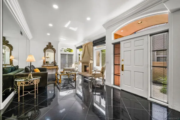 $6,300 | 5448 Renaissance Avenue, San Diego, CA 92122