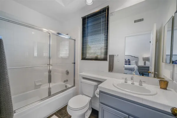 $6,300 | 5448 Renaissance Avenue, San Diego, CA 92122