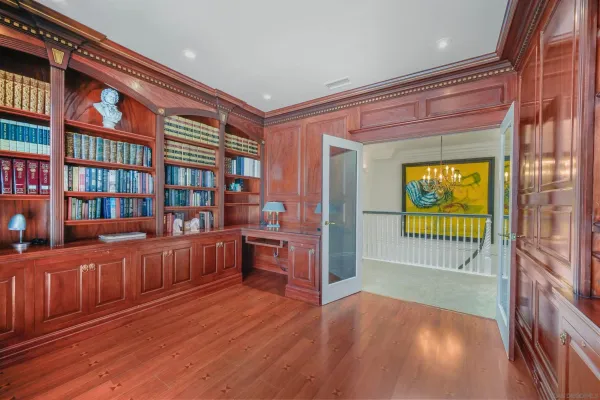 $6,300 | 5448 Renaissance Avenue, San Diego, CA 92122