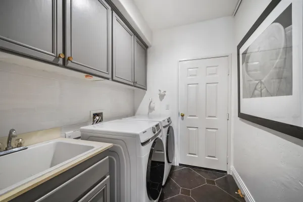 $6,300 | 5448 Renaissance Avenue, San Diego, CA 92122