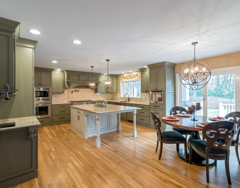 7 Crestview Road Bedford, MA 01730 - Photo 11 of 33 Gallery Image 11