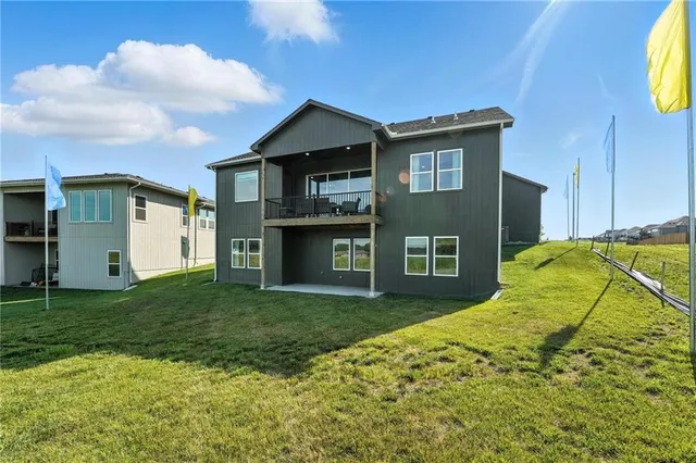 $595,080 | 1808 Halls Creek Avenue, Raymore, MO 64083