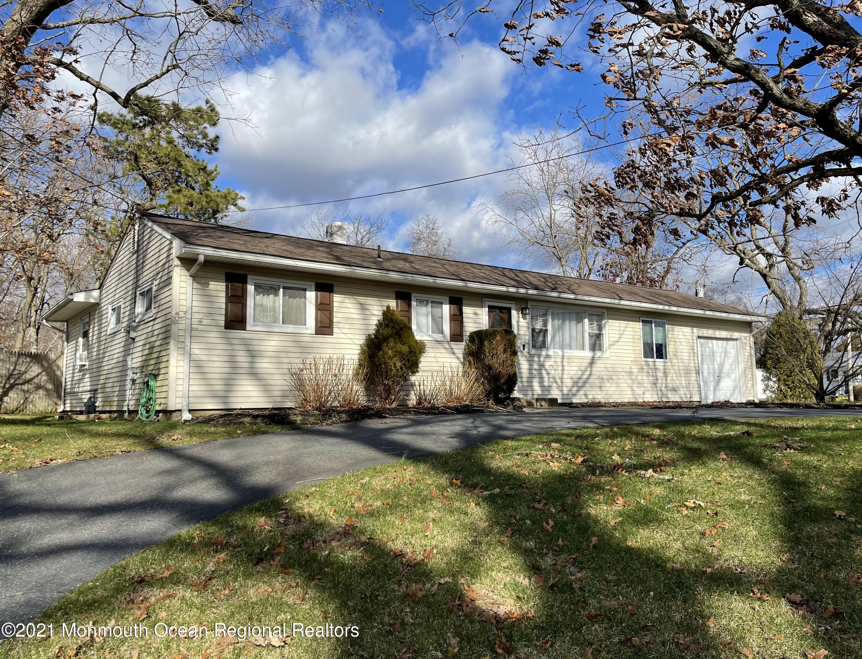 147 Stephan Road Brick, NJ 08724 - Photo 2 of 24 LEFT FRONT SIDE