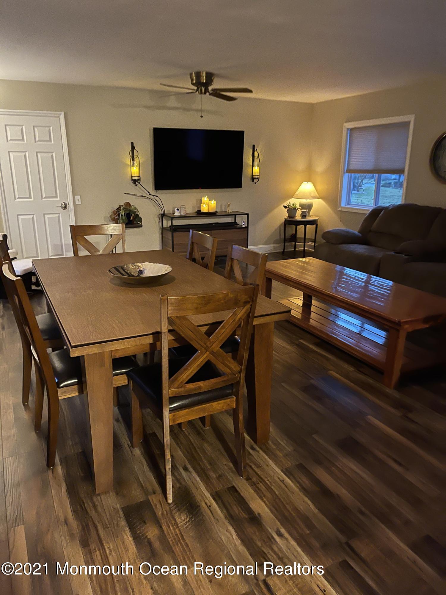 147 Stephan Road Brick, NJ 08724 - Photo 22 of 24 DINING AREA