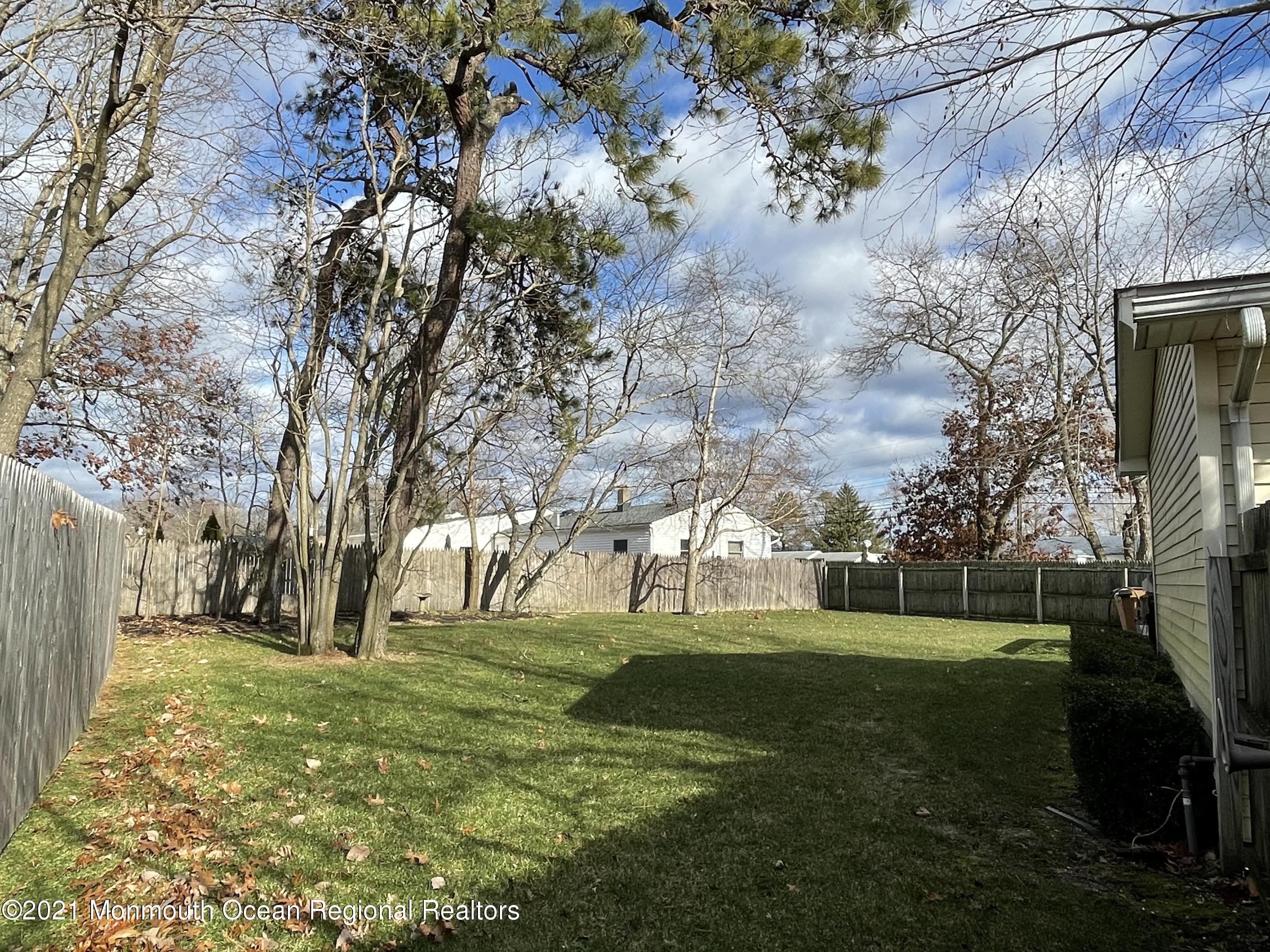 147 Stephan Road Brick, NJ 08724 - Photo 6 of 24 FRONT CORNER BACK YARD