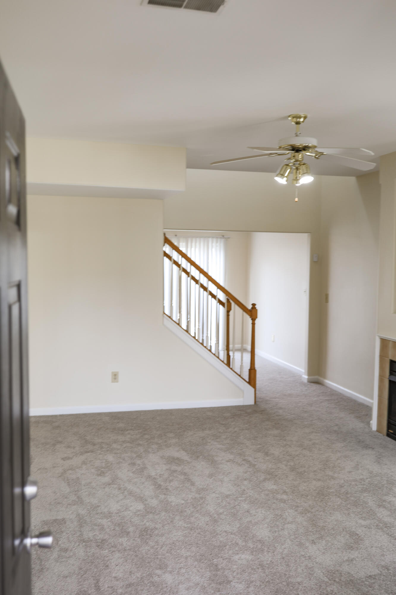 117 Chestnut Ridge Drive Lexington, KY 40511 - Photo 3 of 26 1-966A7844