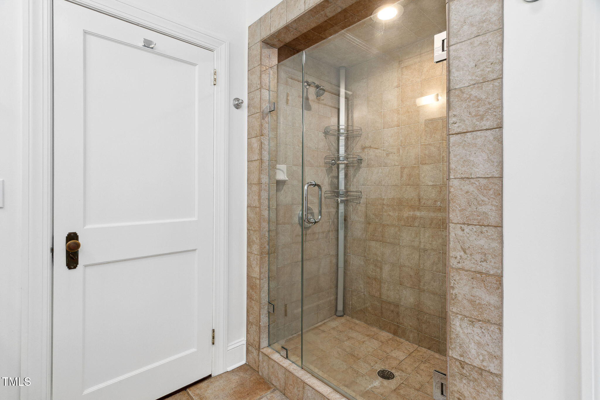 3210 Merriman Avenue Raleigh, NC 27607 - Photo 19 of 43 a bathroom with a shower