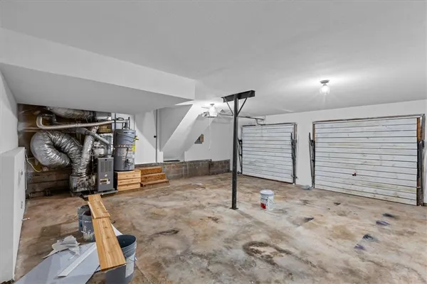 a view of a garage