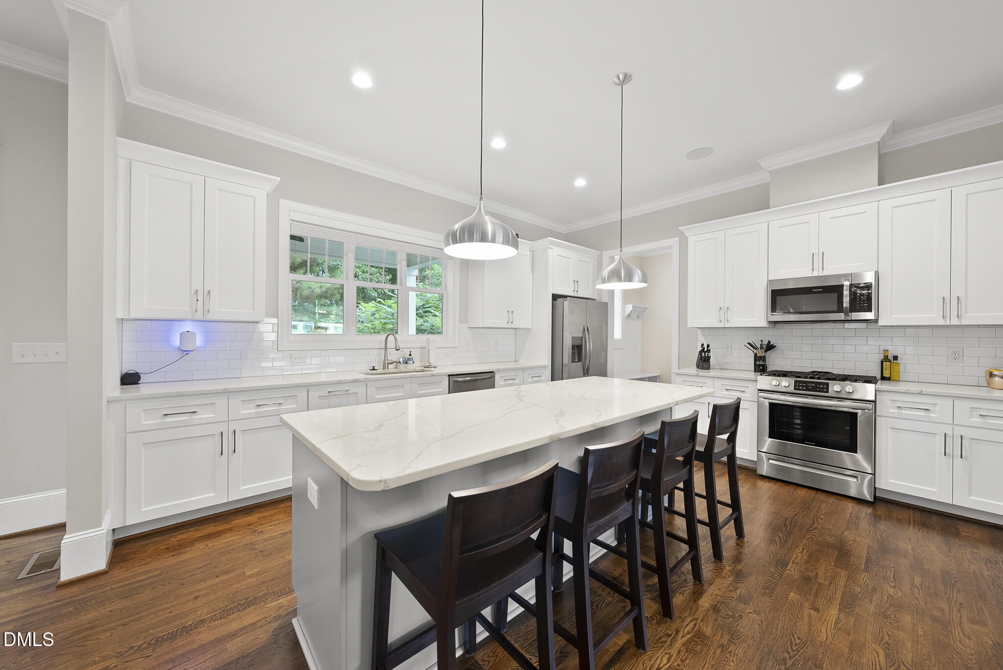 800 Gannett Street Raleigh, NC 27606 - Photo 8 of 27