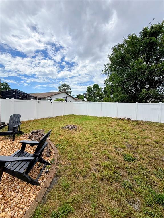 1330 Georgetowne Circle Sarasota, FL 34232 - Photo 41 of 46