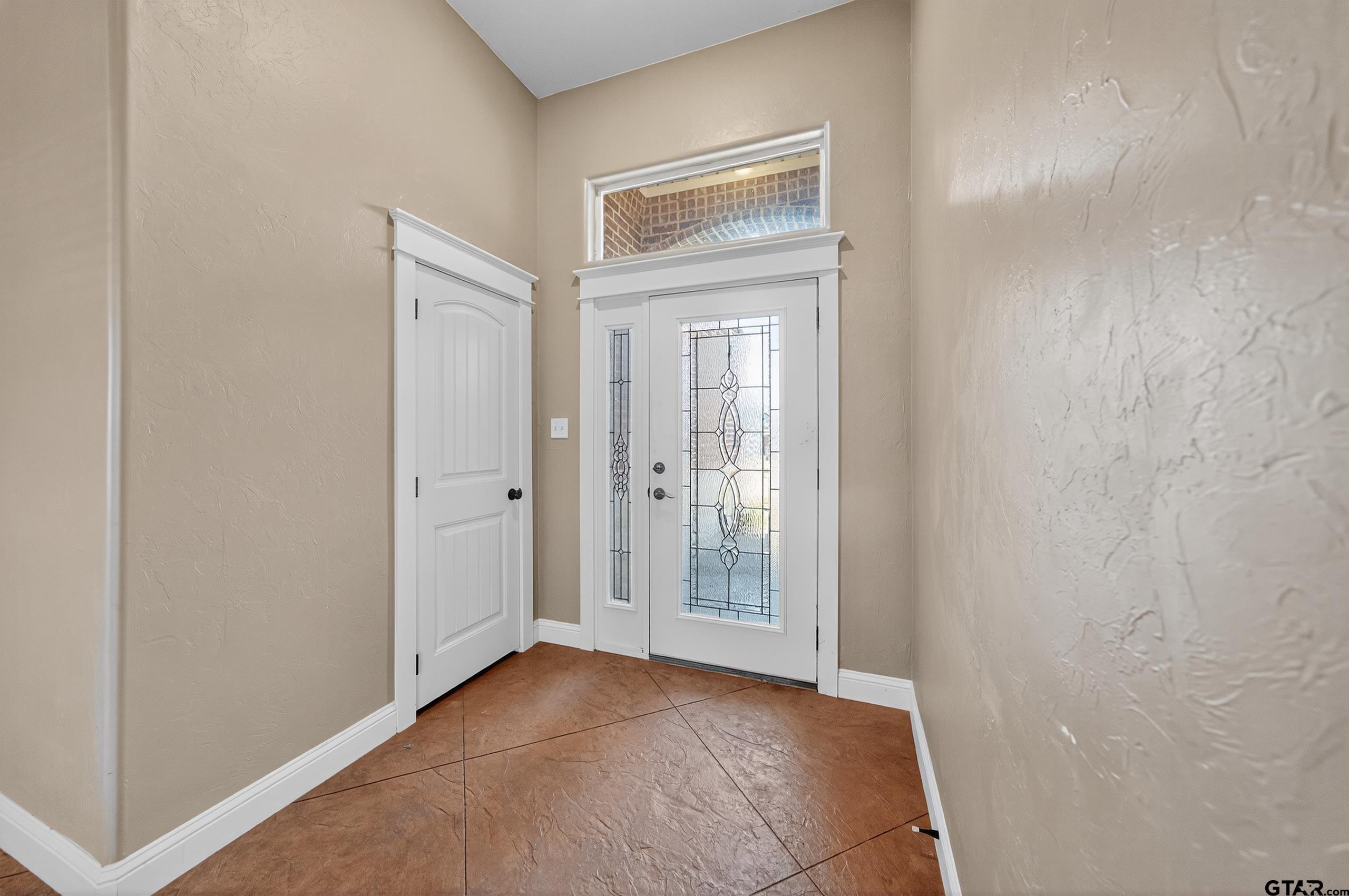 709 Linus Lane Lindale, TX 75771 - Photo 4 of 40