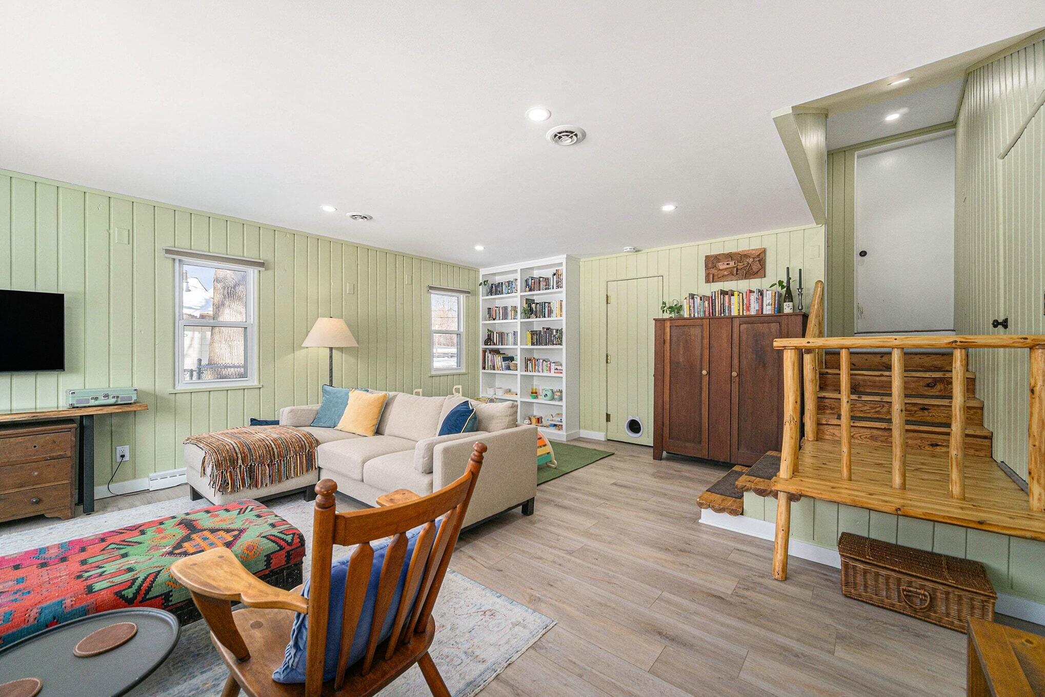 629 North Main Street Chelsea, MI 48118 - Photo 14 of 29 020_file_4706