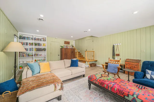 $310,000 | 629 North Main Street, Chelsea, MI 48118