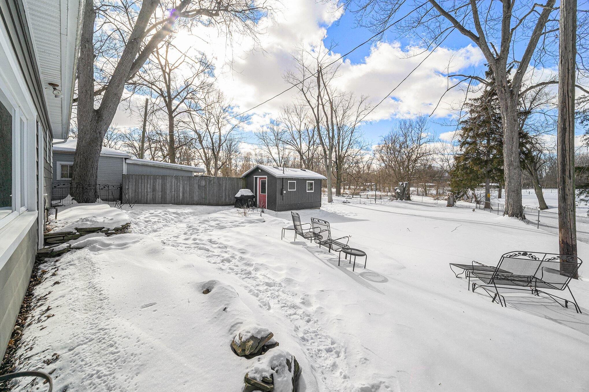 629 North Main Street Chelsea, MI 48118 - Photo 23 of 29 She Shed