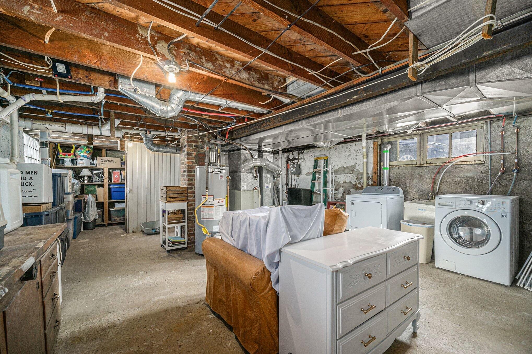 629 North Main Street Chelsea, MI 48118 - Photo 27 of 29 022_file_6302