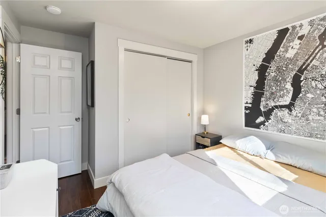 $220,000 | 105 James Street, Unit 4, Longview, WA 98632