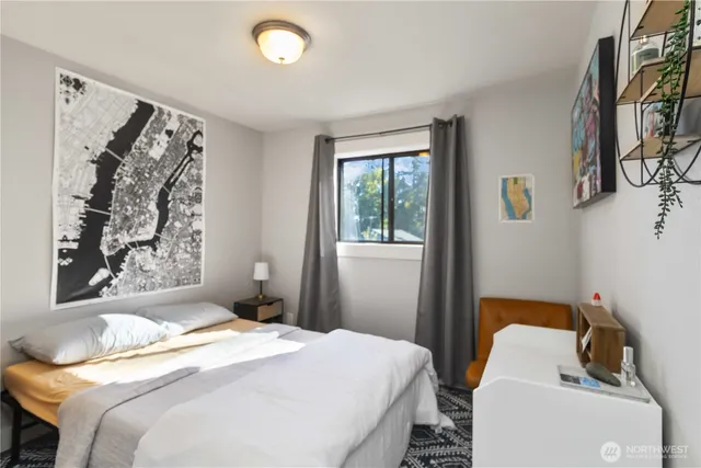 $220,000 | 105 James Street, Unit 4, Longview, WA 98632