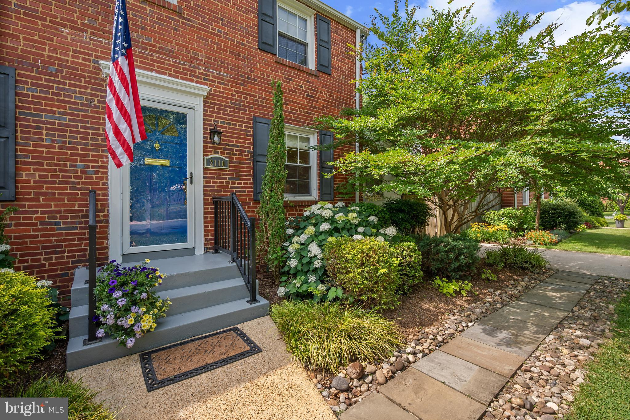 2110 Dayton Street Silver Spring, MD 20902 - Photo 5 of 54