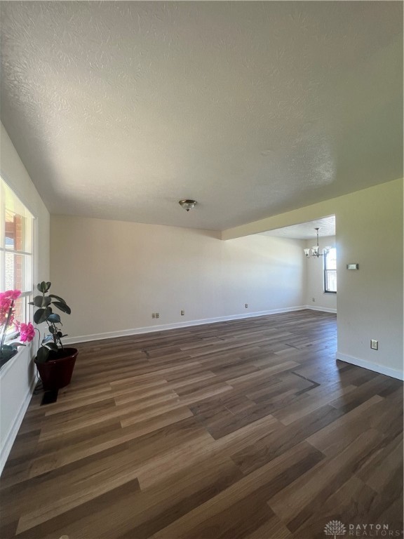 7059 Shull Road Dayton, OH 45424 - Photo 4 of 28 Gallery Image 4