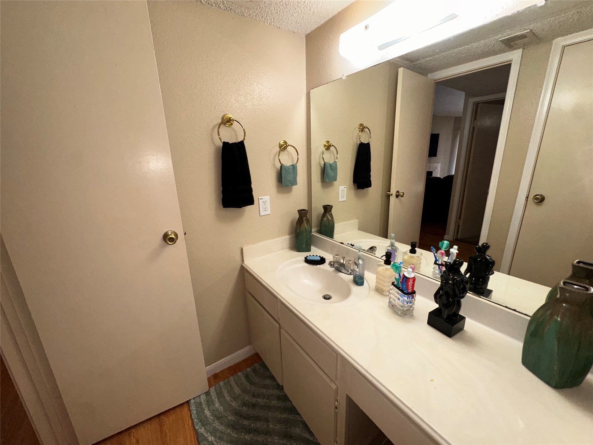 10101 South Gessner Road, Unit 213 Houston, TX 77071 - Photo 16 of 25 Gallery Image 16