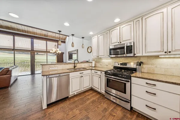 $899,000 | 365 Tamarron Drive, Unit 792/793, Durango, CO 81301