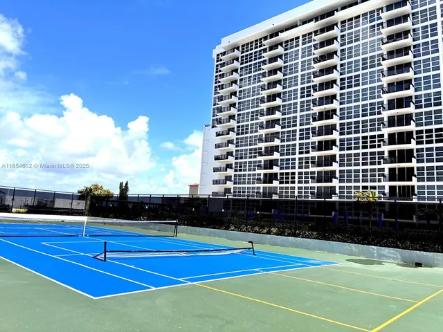 a view of a tennis court