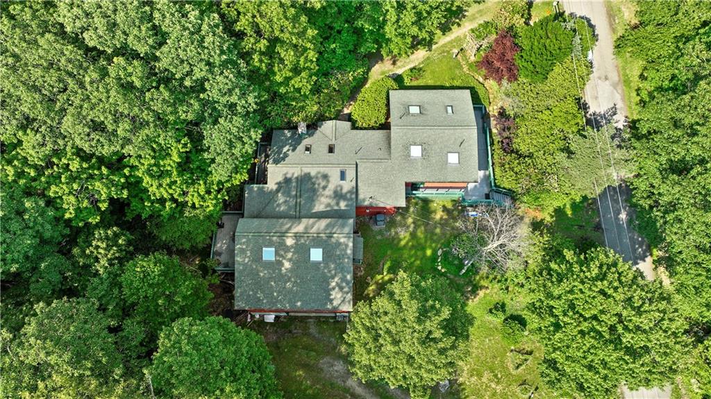 67 Spruce Peak Road Acme, PA 15610 - Photo 33 of 38 an aerial view of a house