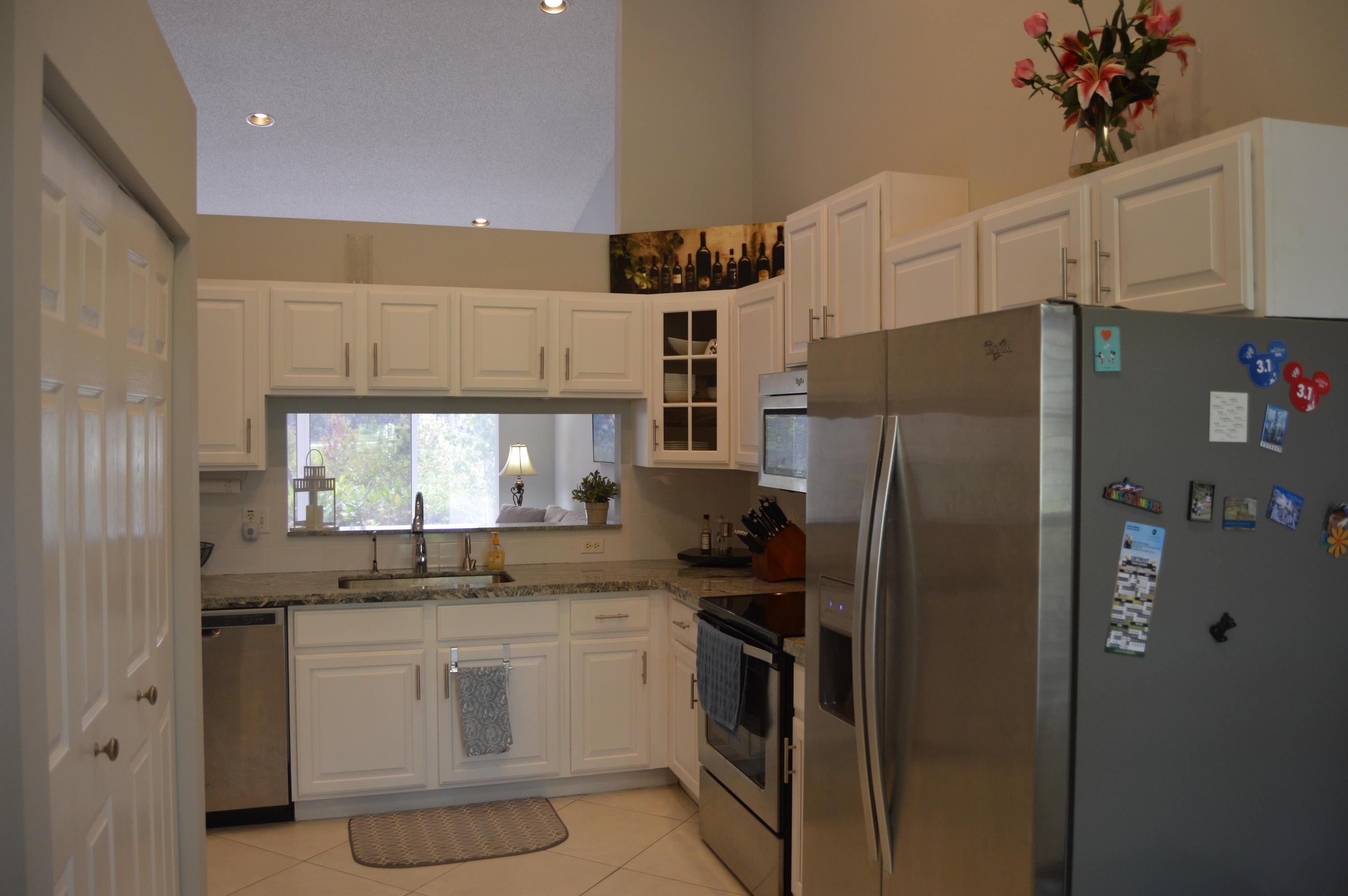 21111 Vía Solano Boca Raton, FL 33433 - Photo 16 of 38 Stainless Appliances