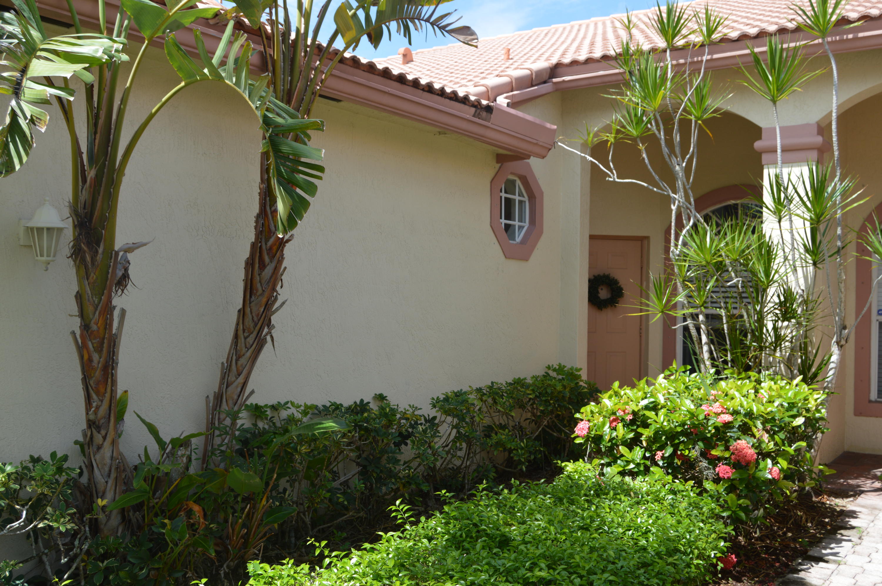 21111 Vía Solano Boca Raton, FL 33433 - Photo 3 of 38 Main Entry