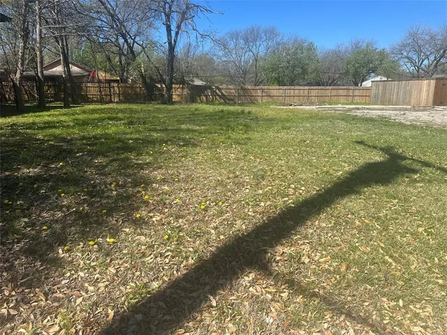 $230,000 | 609 North Tennessee Street, McKinney, TX 75069