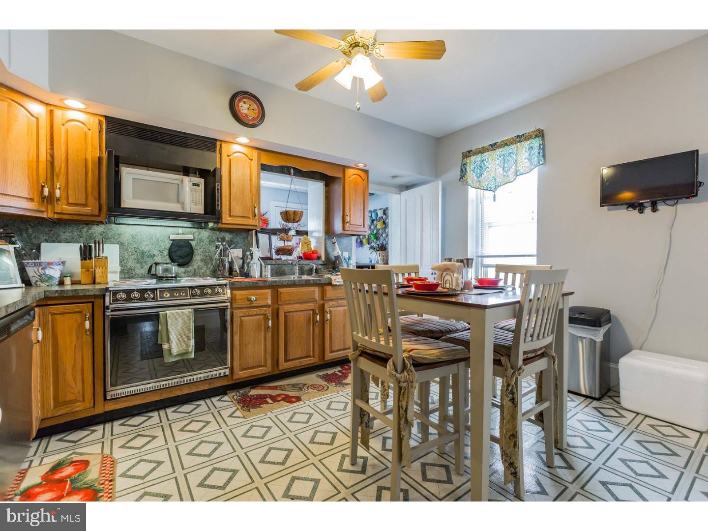 4232 Pechin Street Philadelphia, PA 19128 - Photo 9 of 24 Gallery Image 9