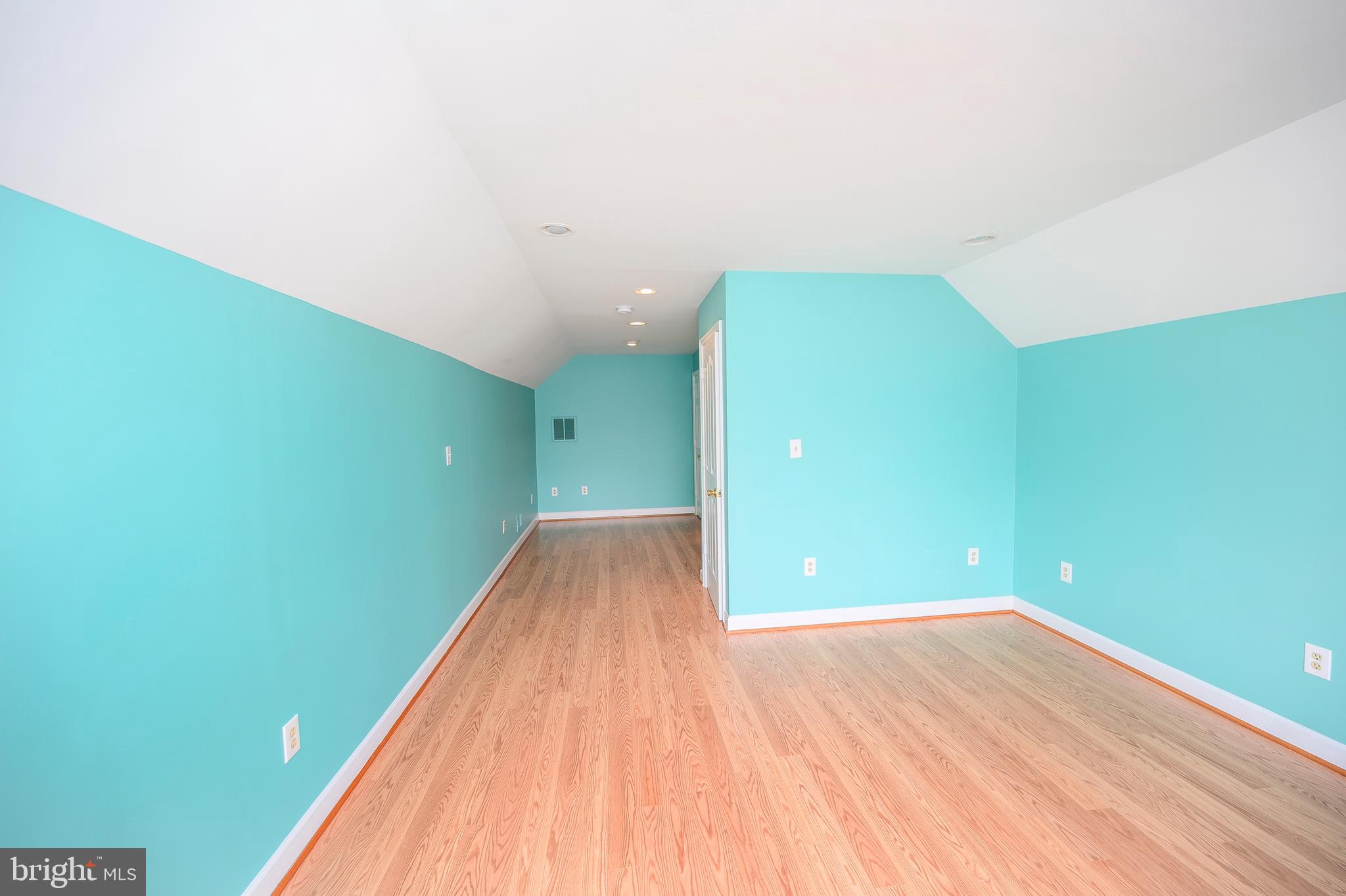 6126 Marineview Road King George, VA 22485 - Photo 34 of 50 Could be Teen Suite/Au Pair or game room