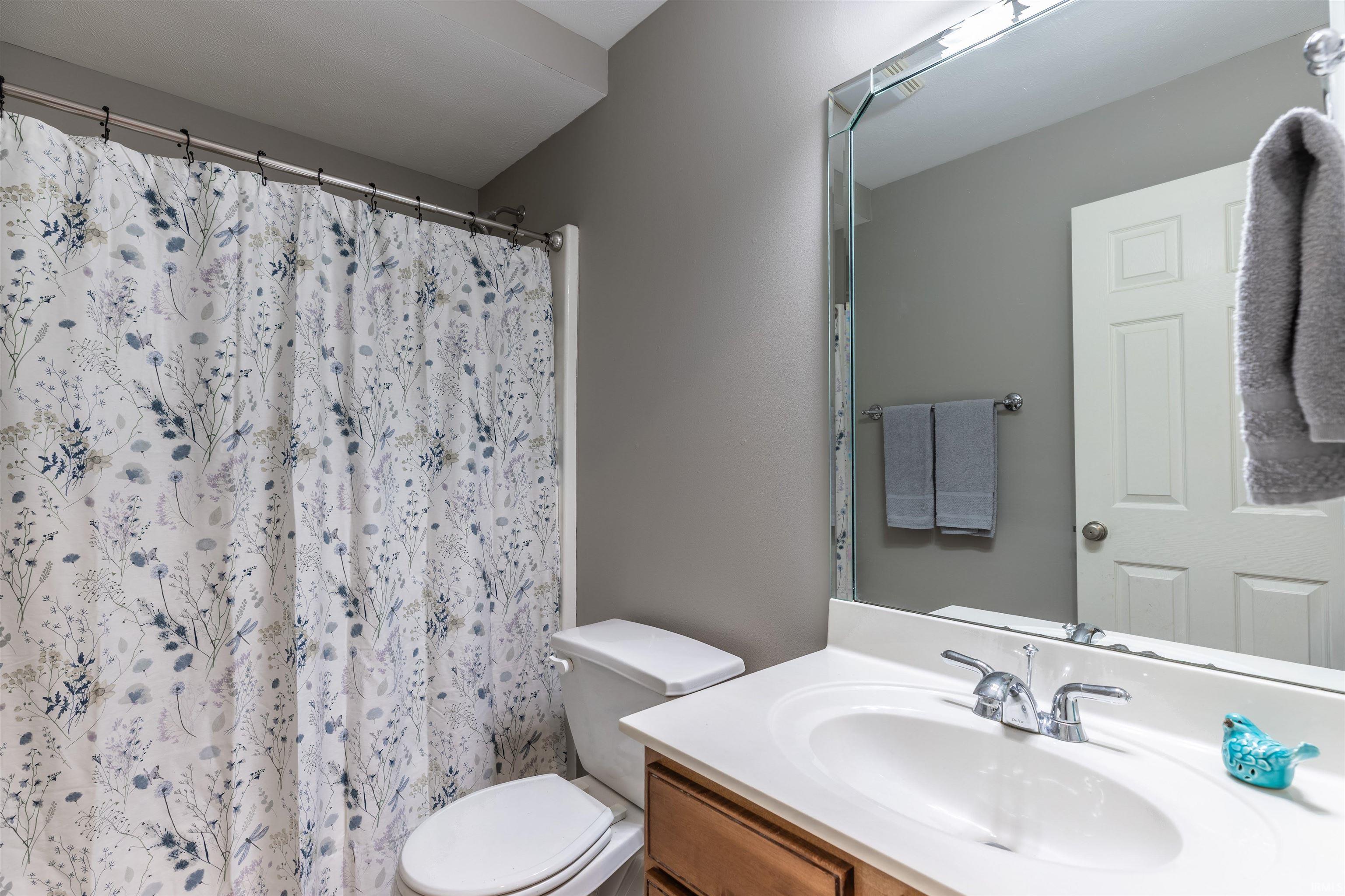 4318 Huntington Ridge Circle Newburgh, IN 47630 - Photo 21 of 36