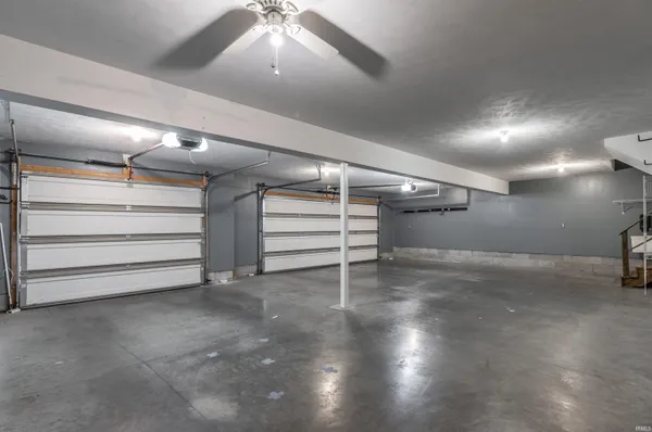 $449,900 | 4318 Huntington Ridge Circle, Newburgh, IN 47630