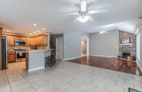 $449,900 | 4318 Huntington Ridge Circle, Newburgh, IN 47630