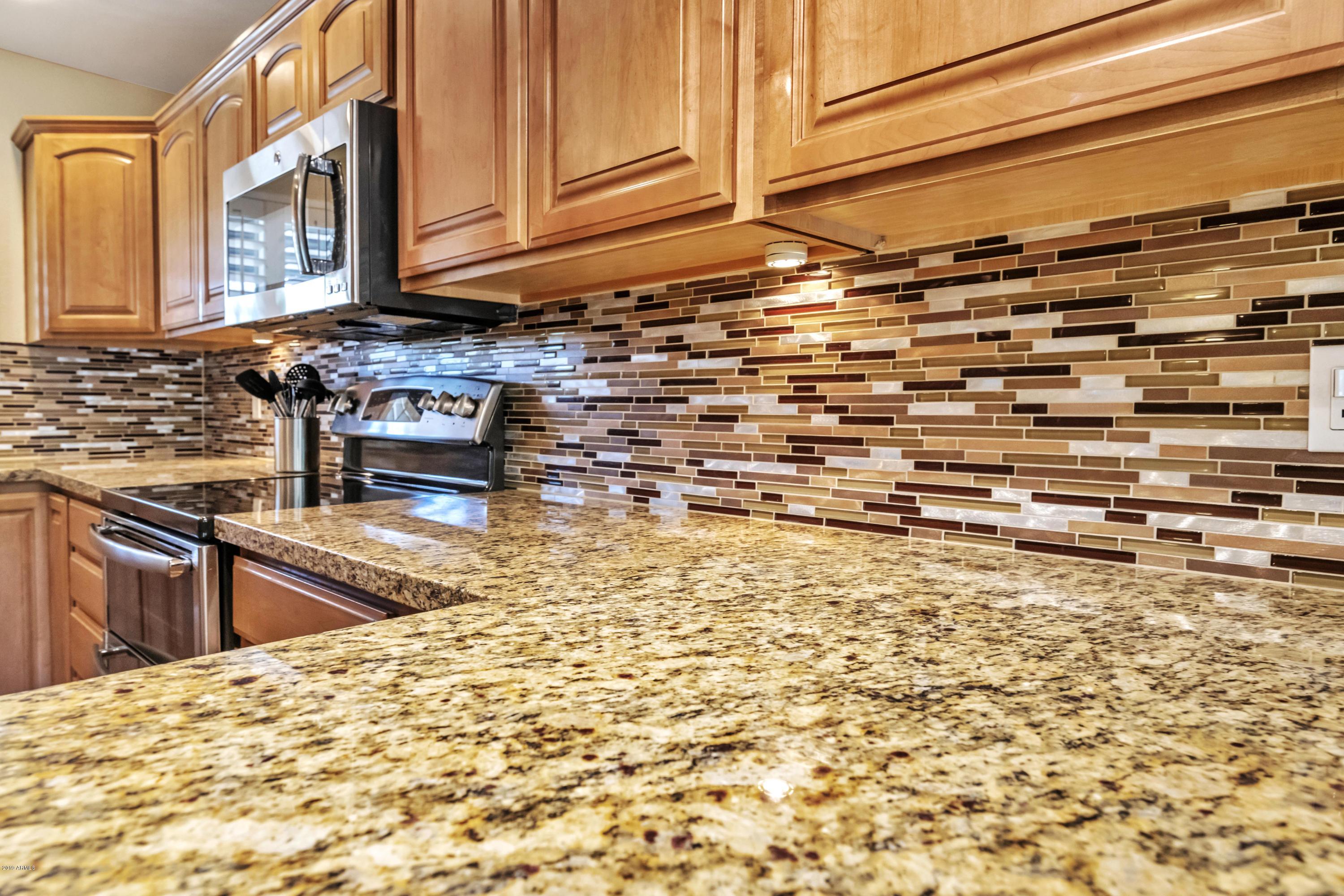 520 West Thunderbird Road Phoenix, AZ 85023 - Photo 11 of 28 KITCHEN