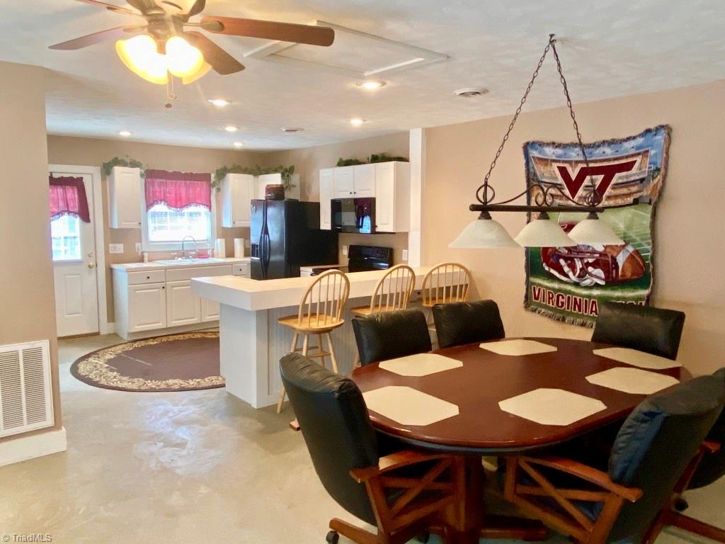 482 Nurse Road Ararat, NC 27007 - Photo 25 of 30 Gallery Image 25