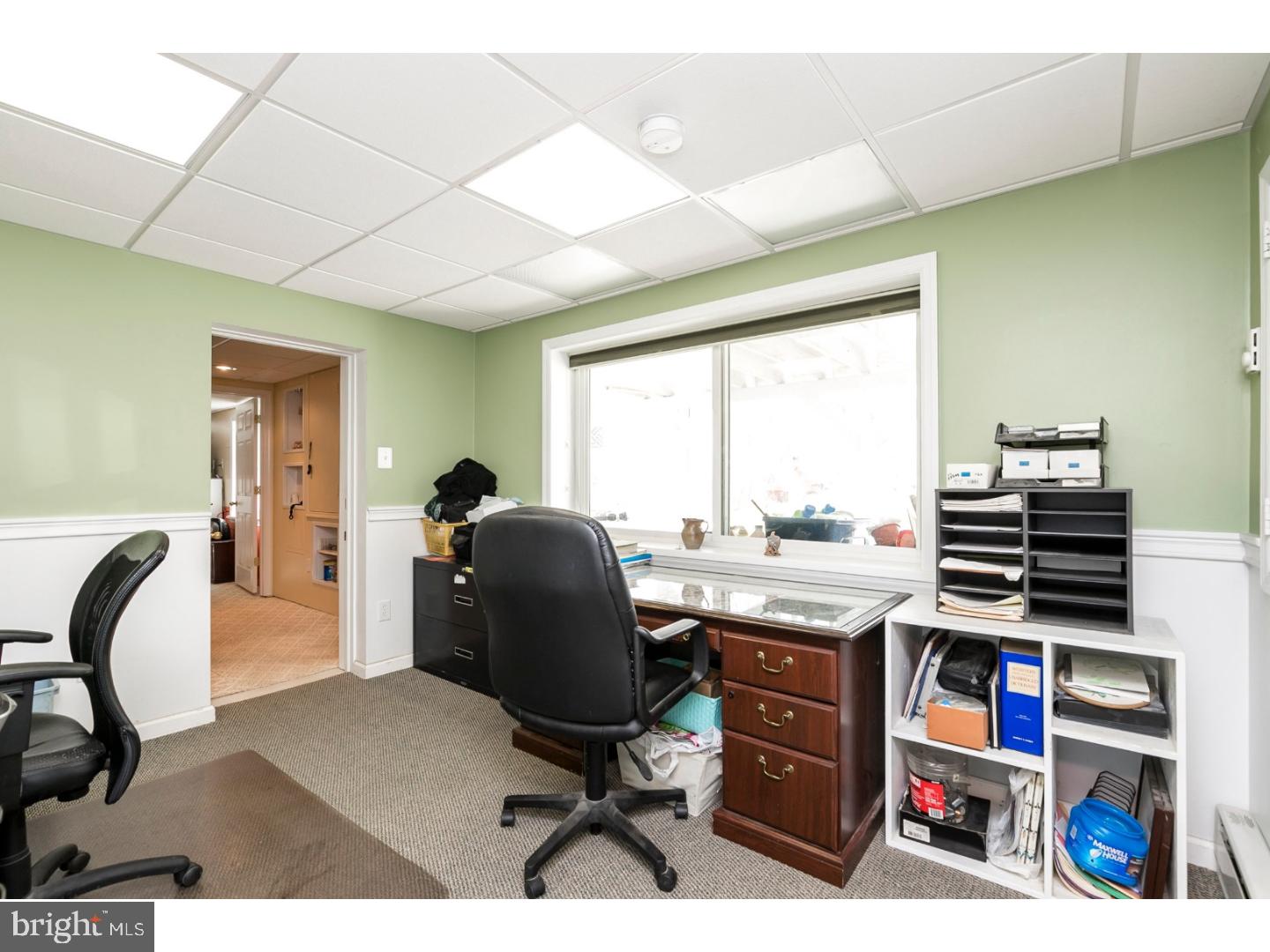 200 Warwick Road Elverson, PA 19520 - Photo 15 of 18 Office / Study