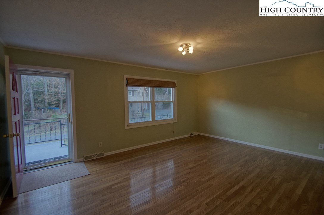142 Mccauley Lane Boone, NC 28607 - Photo 11 of 26 Gallery Image 11
