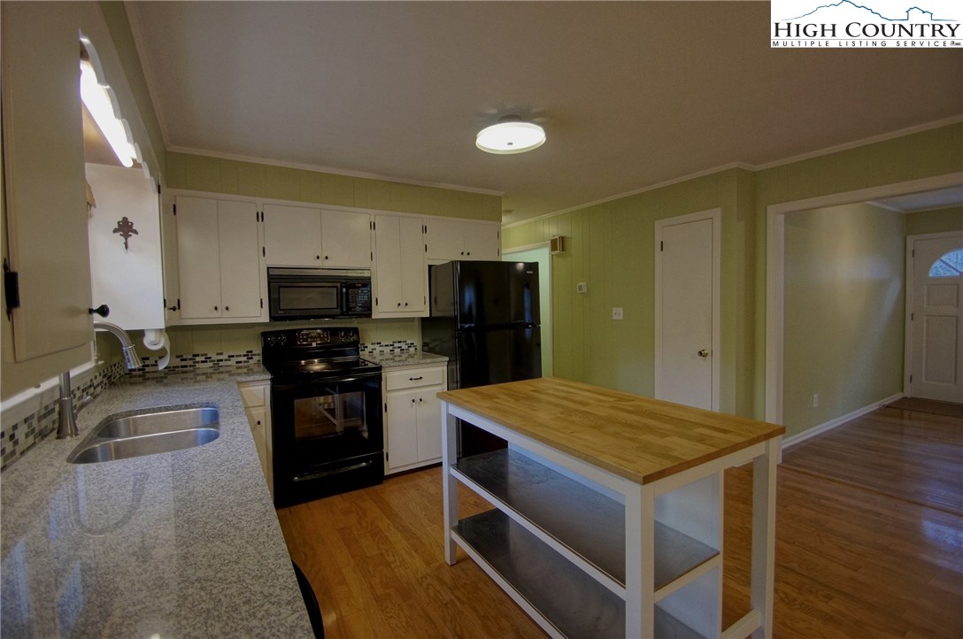 142 Mccauley Lane Boone, NC 28607 - Photo 16 of 26 Gallery Image 16