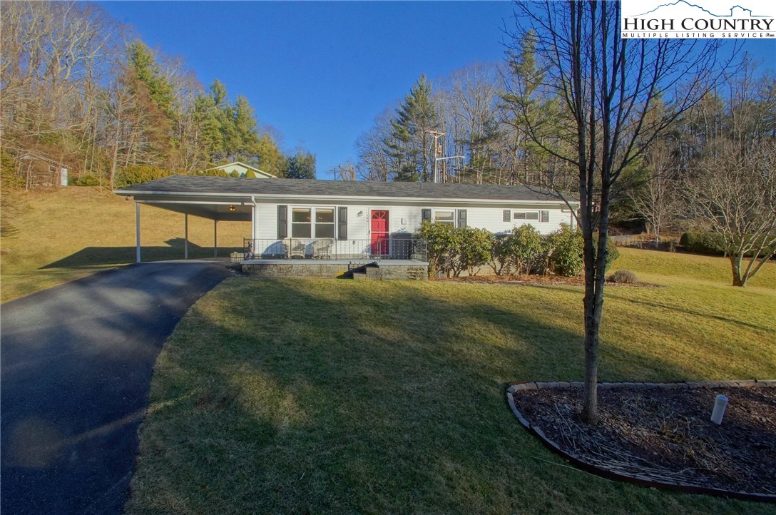 142 Mccauley Lane Boone, NC 28607 - Photo 2 of 26 Gallery Image 2