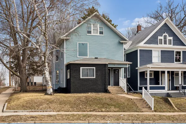 $319,900 | 2326 North Bryant Avenue, Minneapolis, MN 55411