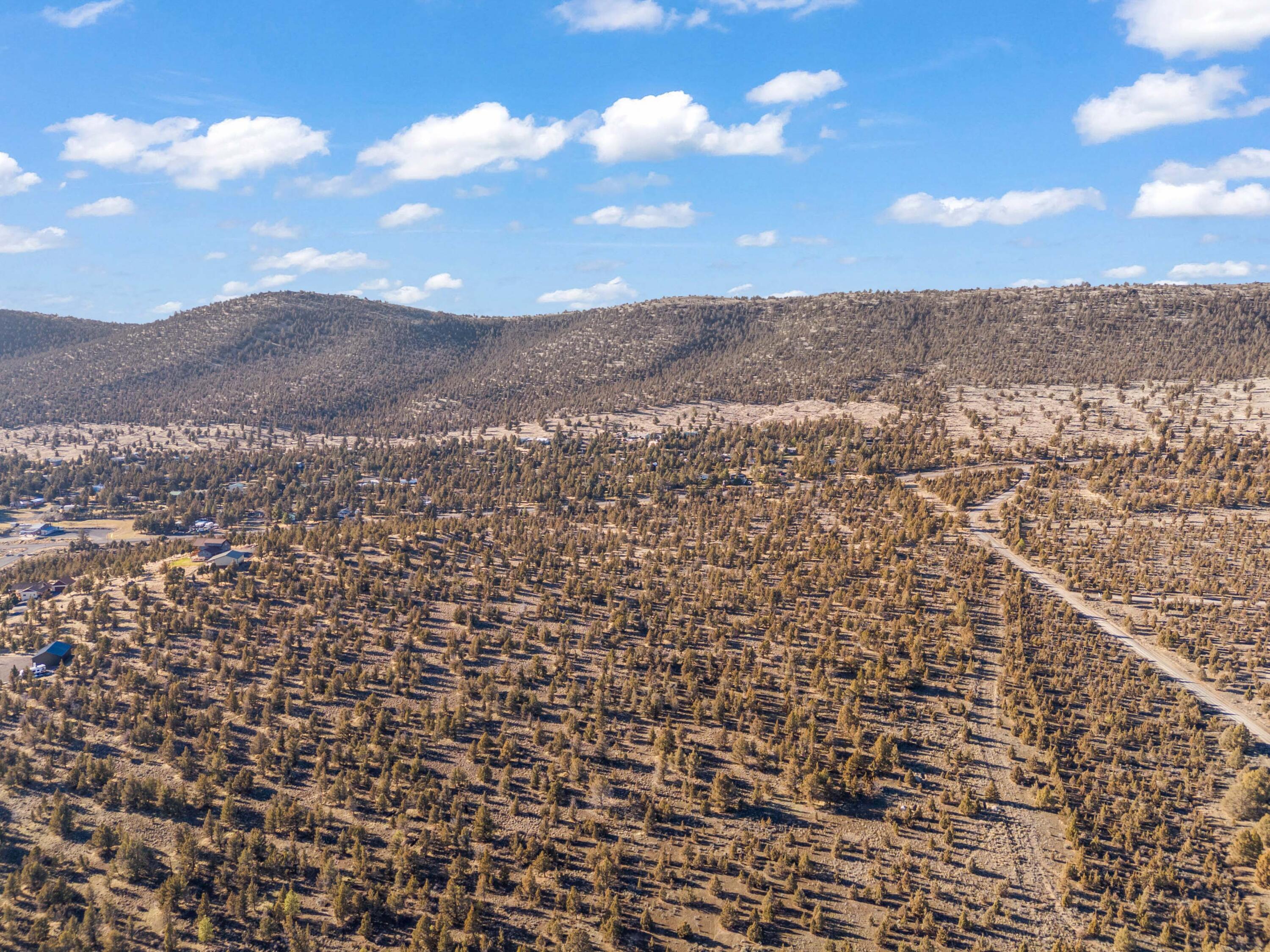 8600 Southeast Prairie Schooner Road, Unit TL8600 Prineville, OR 97754 - Photo 15 of 17 08