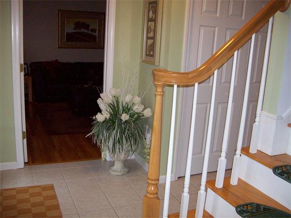 19 Lyons Road Dudley, MA 01571 - Photo 11 of 30 Gallery Image 11