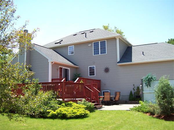 19 Lyons Road Dudley, MA 01571 - Photo 4 of 30 Gallery Image 4